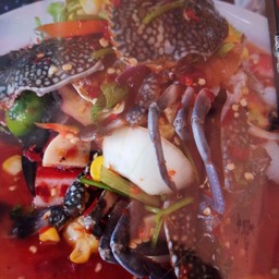 ยำปูม้าสด