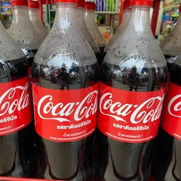 โค้ก 2 ลิตร