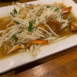 เผีอกทอด