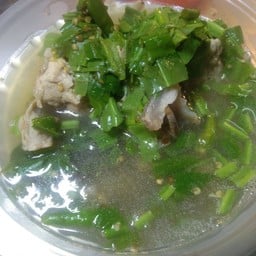 ร้านเล้งแซ่บ ลูกนวย