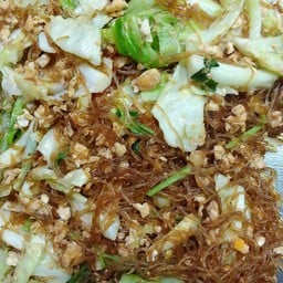 ผัดวุ้นเส้นใส่ไข่