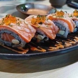 ดับเบิ้ลแซลมอนครีมชีสโรล