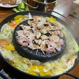 ผัดกะเพรา by หอมจัง