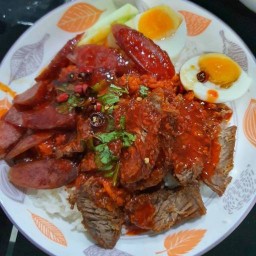 รีญา ฮาลาล หอยทอด / ตำ ยำ แซ่บ