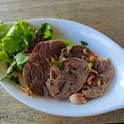 เนื้อน่องลายลวกจิ้ม