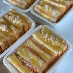 จัมโบ้ โบราณรวม โบโลน่า ปูอัด หมูหยอง