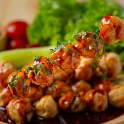 ลูกชิ้นปิ้งน้ำจิ้มรสเด็ด เจ้าเก่า