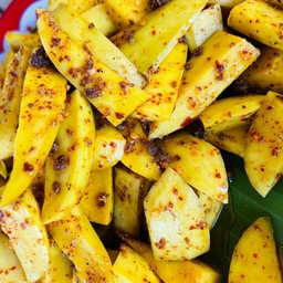 มะม่วงดองคลุกพริกเกลือ