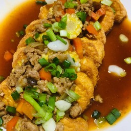 ผัดเต้าหู้ไข่ทรงเครื่อง