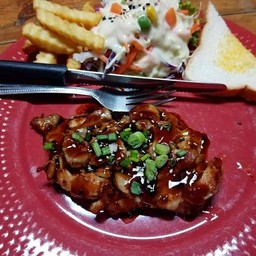 สเต็กหมู ซอลเทอริยากิ