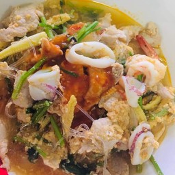 สุกี้ปลาหมึก