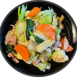 ผัดผักรวมมิตร