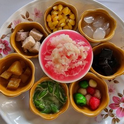 หนิงหน่อง ขนมหวาน ก๋วยเตี๋ยวเรือ
