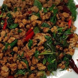 เนื้อ(ไทยเฟรนซ์)ผัดยี่หร่าพริกแห้ง