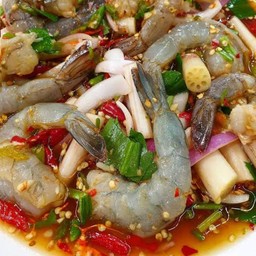ยำไหลบัวกุ้งสด(ปลาร้า)