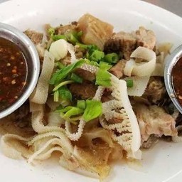 เนื้อลวกจิ้ม(เนื้อ+ริ้ว+ตับ)