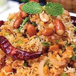 ยำเเหนมไนท์ วัดบูรพ์