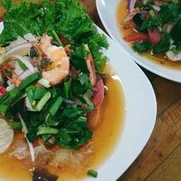 ยำวุ้นเส้นรวมมิตรแซ่บ