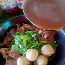 จ่าบังเตี๋ยวตุ๋น