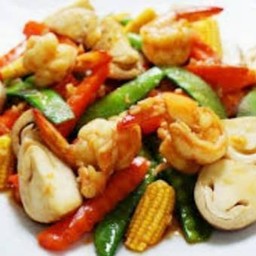 ข้าวโพดอ่อนผัดกุ้ง