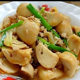 เห็ดฟางผัดหมูสับ