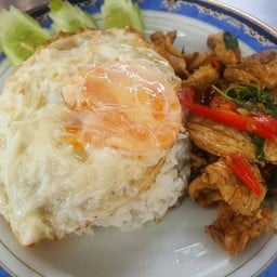 ครัวผกามาศ วัดคู้บอน