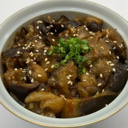 Mabo eggplant rice bowl(麻婆茄子丼)