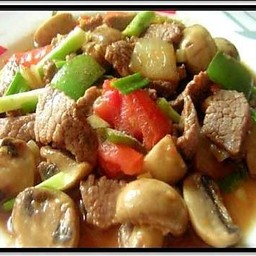 เนื้อวัวผัดน้ำมันหอย
