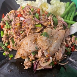 ลาบหมูสามชั้น