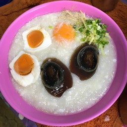 โจ๊กไข่ สามสหาย