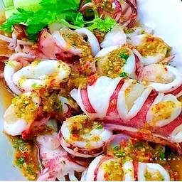 หมึกไข่นึงมะนาว