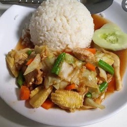 ข้าวผัดผักรวม