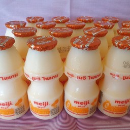 นมเปรี้ยวรสส้ม 1 ชุด