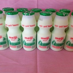 นมเปรี้ยวรสผลไม้รวม 1 โหล