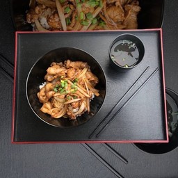 ร้านหมูหมู บางแวก79