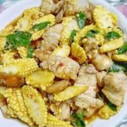 ข้าวโพดออ่นผัดหมู