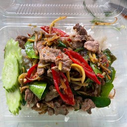 ผัดฉ่าหมูชิ้น