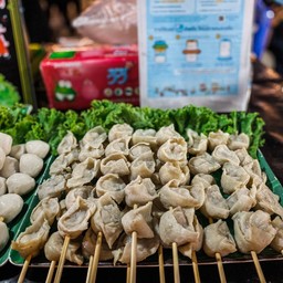 เกี๊ยวปลา(ไส้หมู)