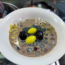 น้ำเต้าหู้ช็อคโกแลตนมสดทรงเครื่อง