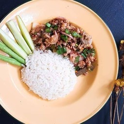 ลาบ ราดข้าว