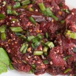 ลาบก้อยตรงมุม