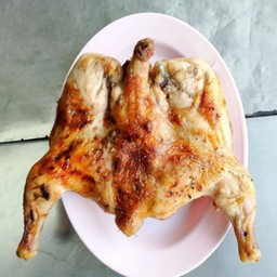 ไก่ย่างศรีสุนันท์ สามแยกโรบินสัน สาขาหลัก