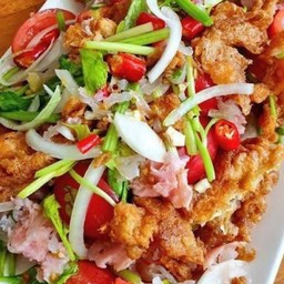 ยำไข่เจียวไก่สับ รสเด็ด