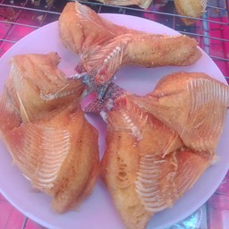 ปลาทอดกรอบ