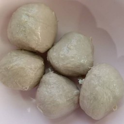 ลูกชิ้น5ลูก