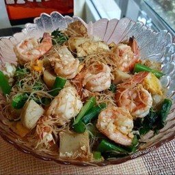 ผัดซีอิ๋วเส้นหมี่ทะเล