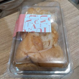 ปังไส้มะพร้าวอ่อน