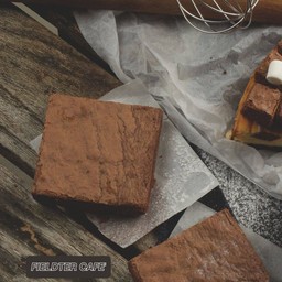 Plain Brownie เพลนบราวนี่