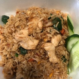 ข้าวผัดไก่