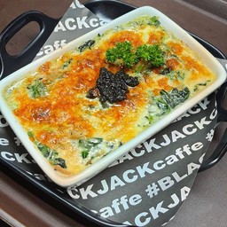 BLACK Truffle Baked Spinach Double Cheese(แบล๊คทรัฟเฟิลผักโขมอบดับเบิ้ลชีส)